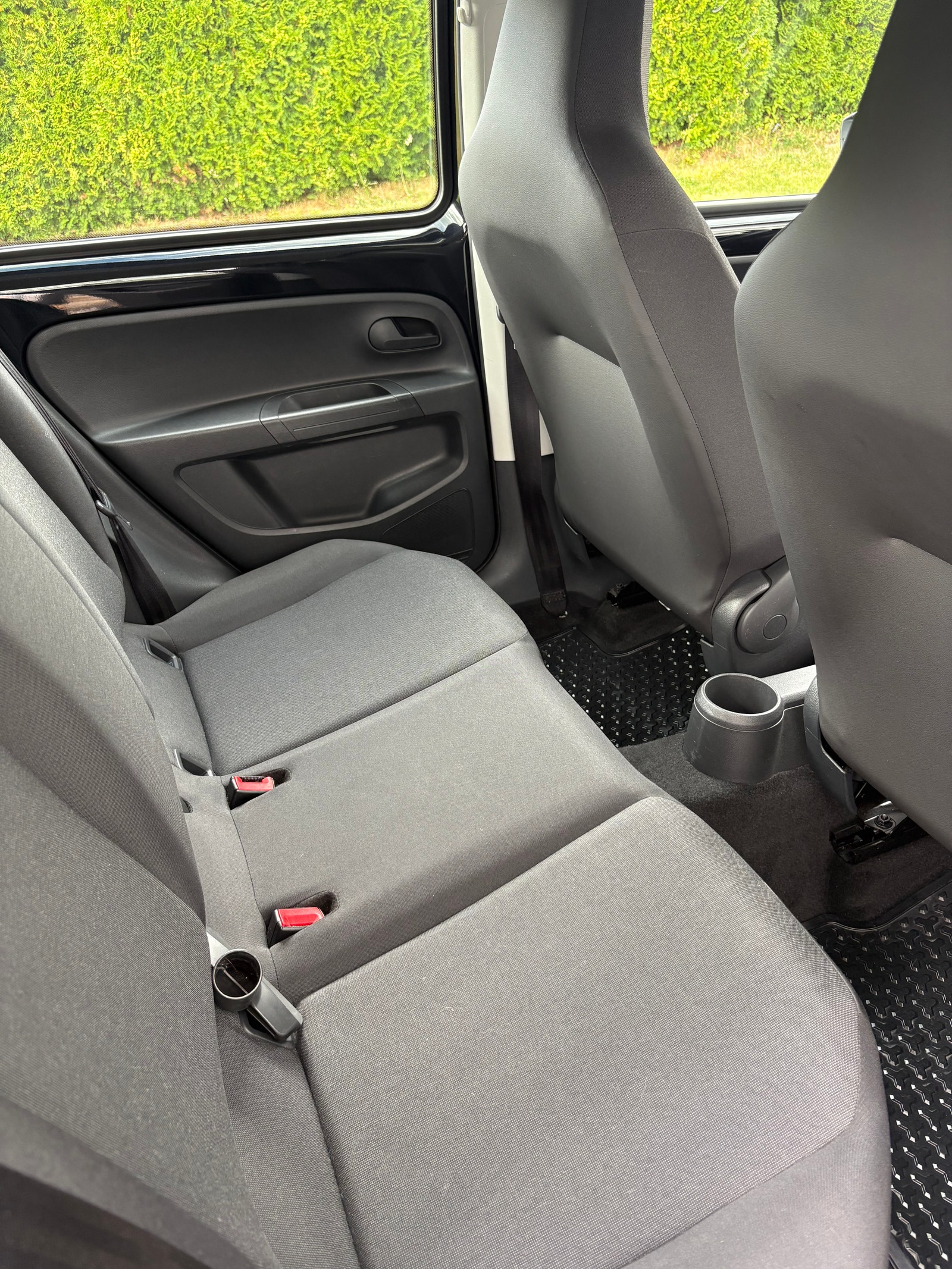 Volkswagen e-up!, 83ps, 2022