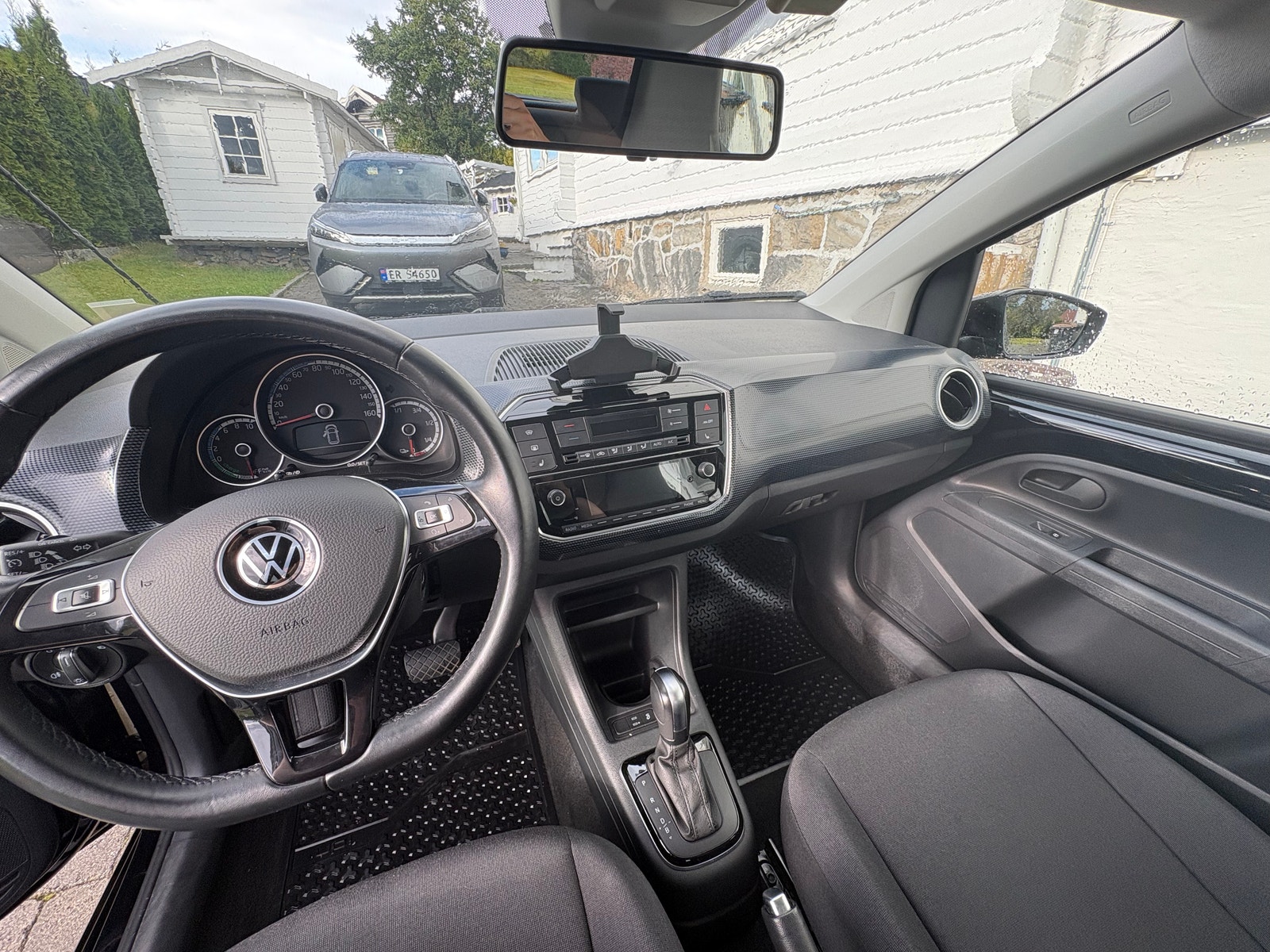 Volkswagen e-up!, 83ps, 2022