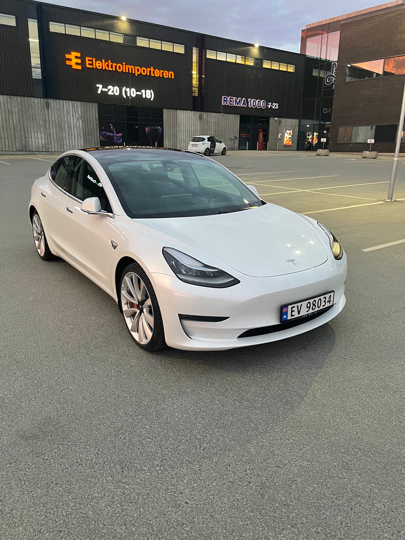 Tesla Model 3 Performance, 513hp, 2019