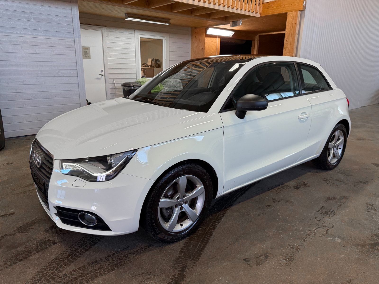 Audi A1 1.4 TFSI Manual, 6-trins, 122ps, 2012