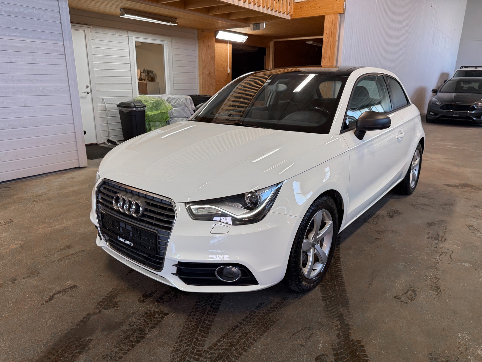 Audi A1 1.4 TFSI Manual, 6-trins, 122ps, 2012