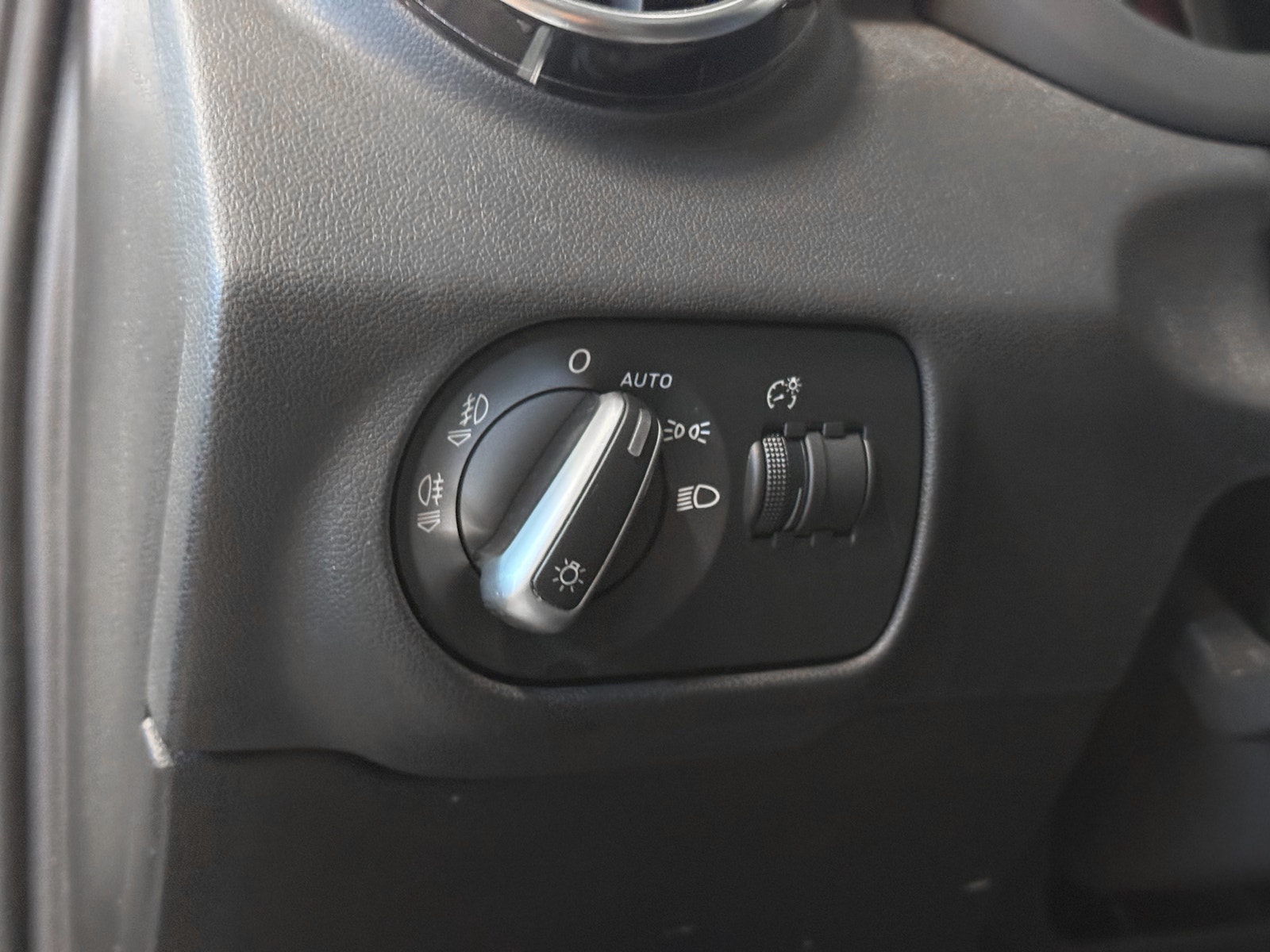 Audi A1 1.4 TFSI Manual, 6-trins, 122ps, 2012