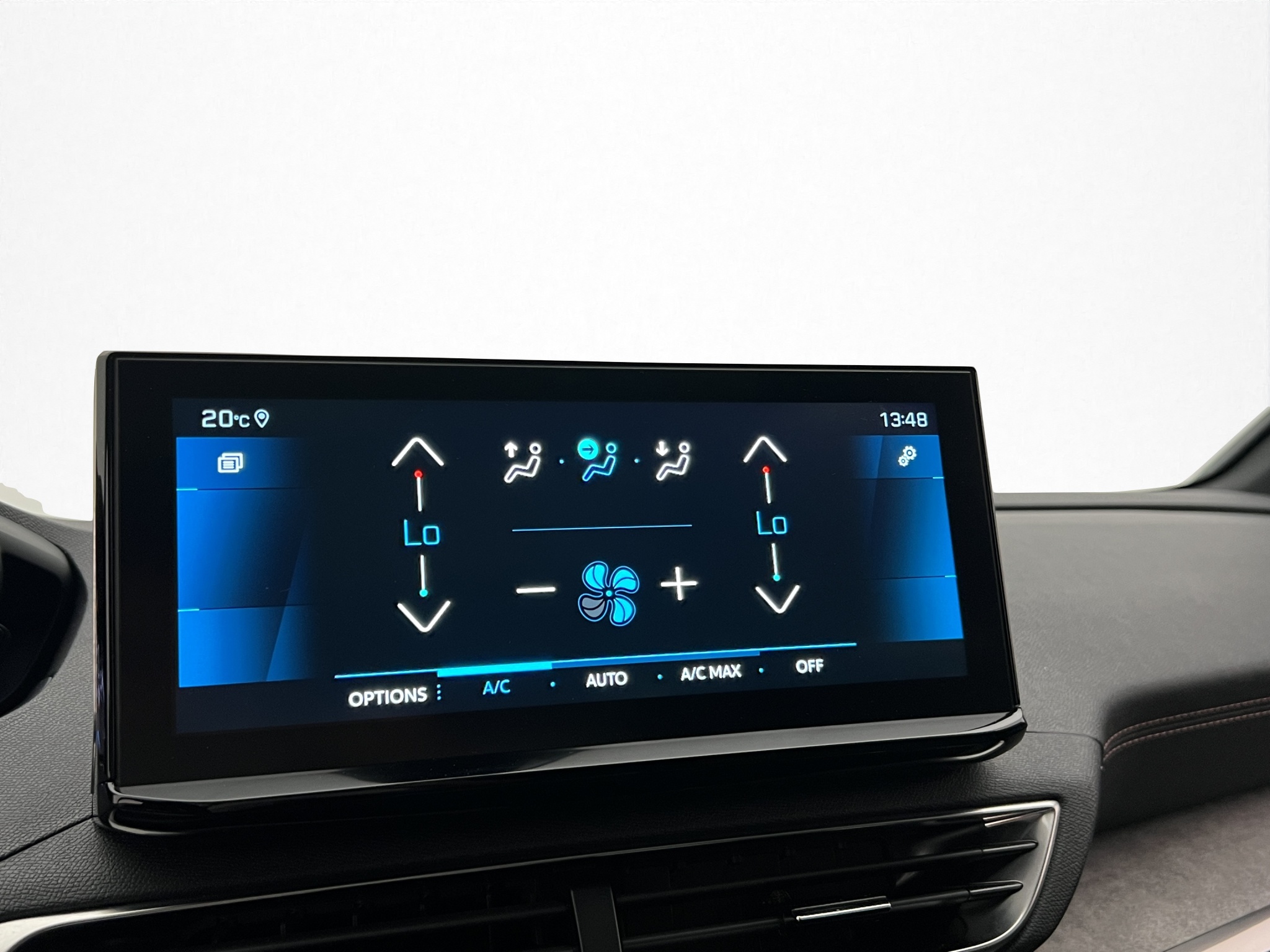 Peugeot 3008 1.2 PureTech 130 EAT, 8-trins, 131ps, 2023