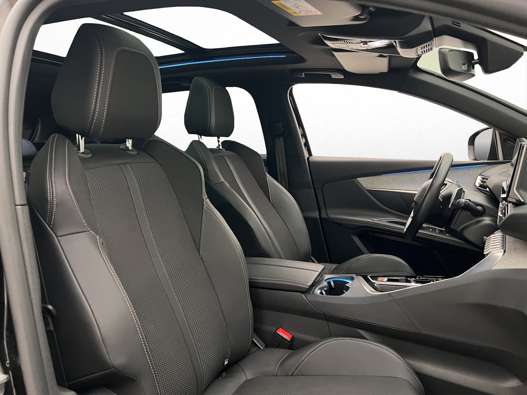 Peugeot 3008 1.2 PureTech 130 EAT, 8-trins, 131ps, 2023