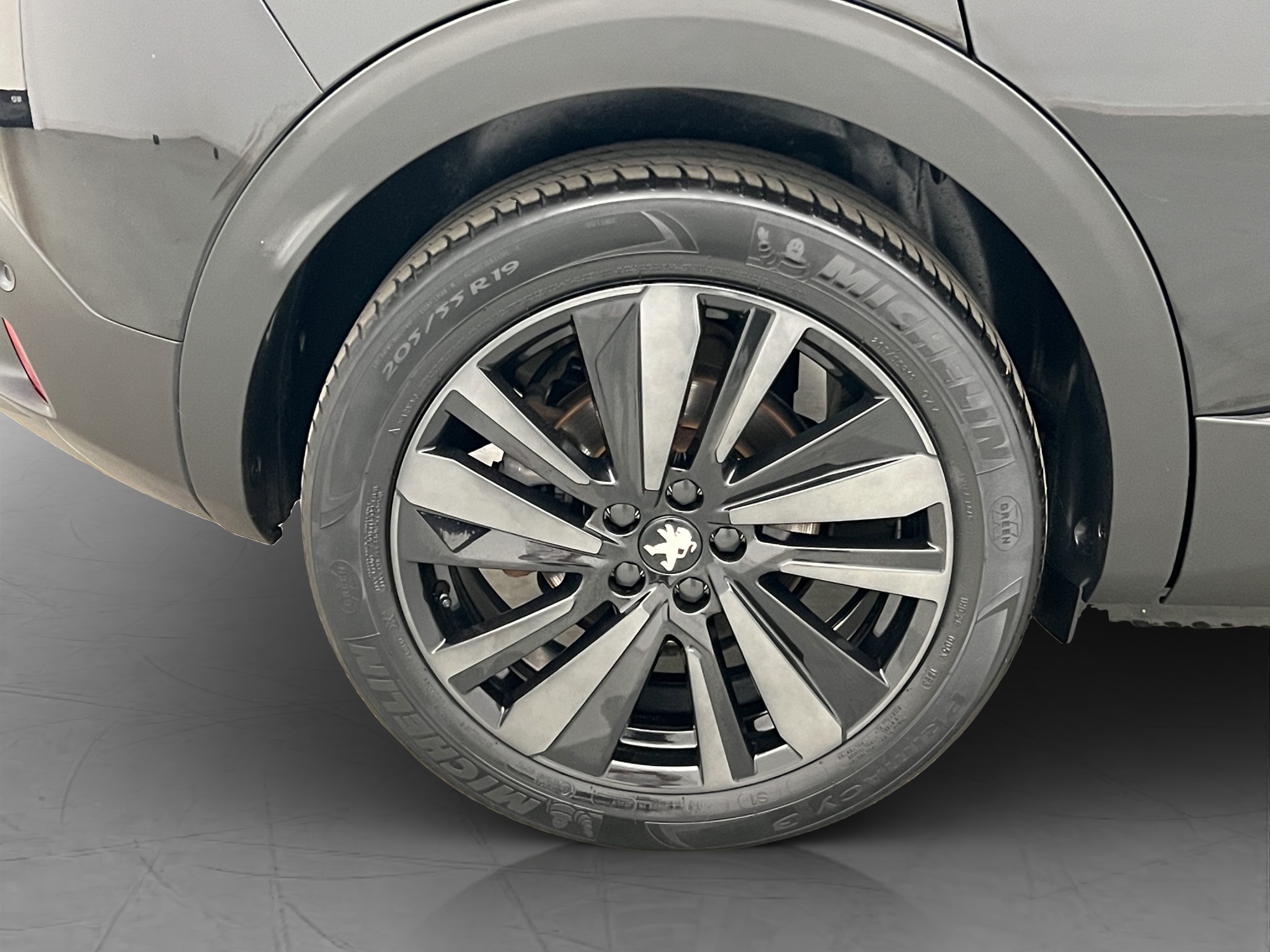 Peugeot 3008 1.2 PureTech 130 EAT, 8-trins, 131ps, 2023