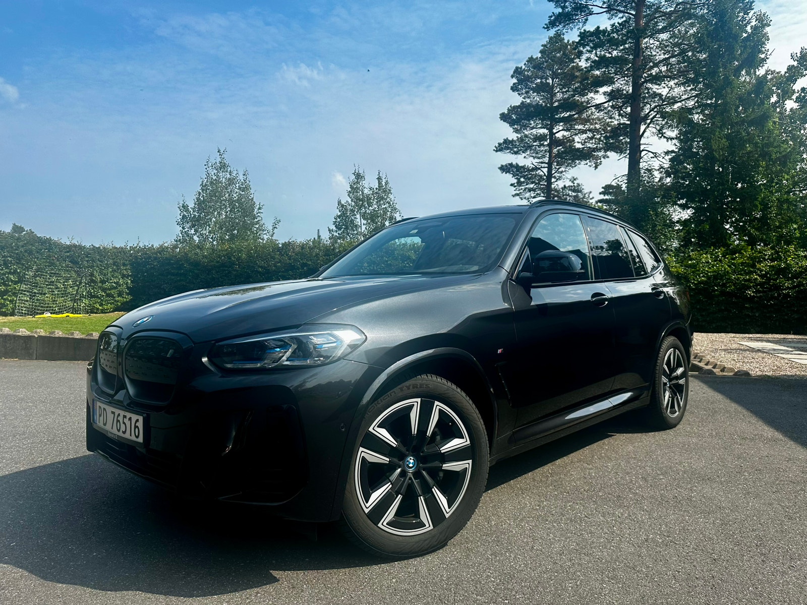 BMW iX3, 286ps, 2024