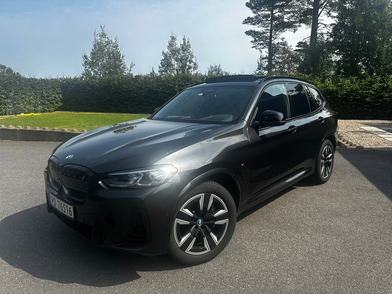 BMW iX3, 286ps, 2024