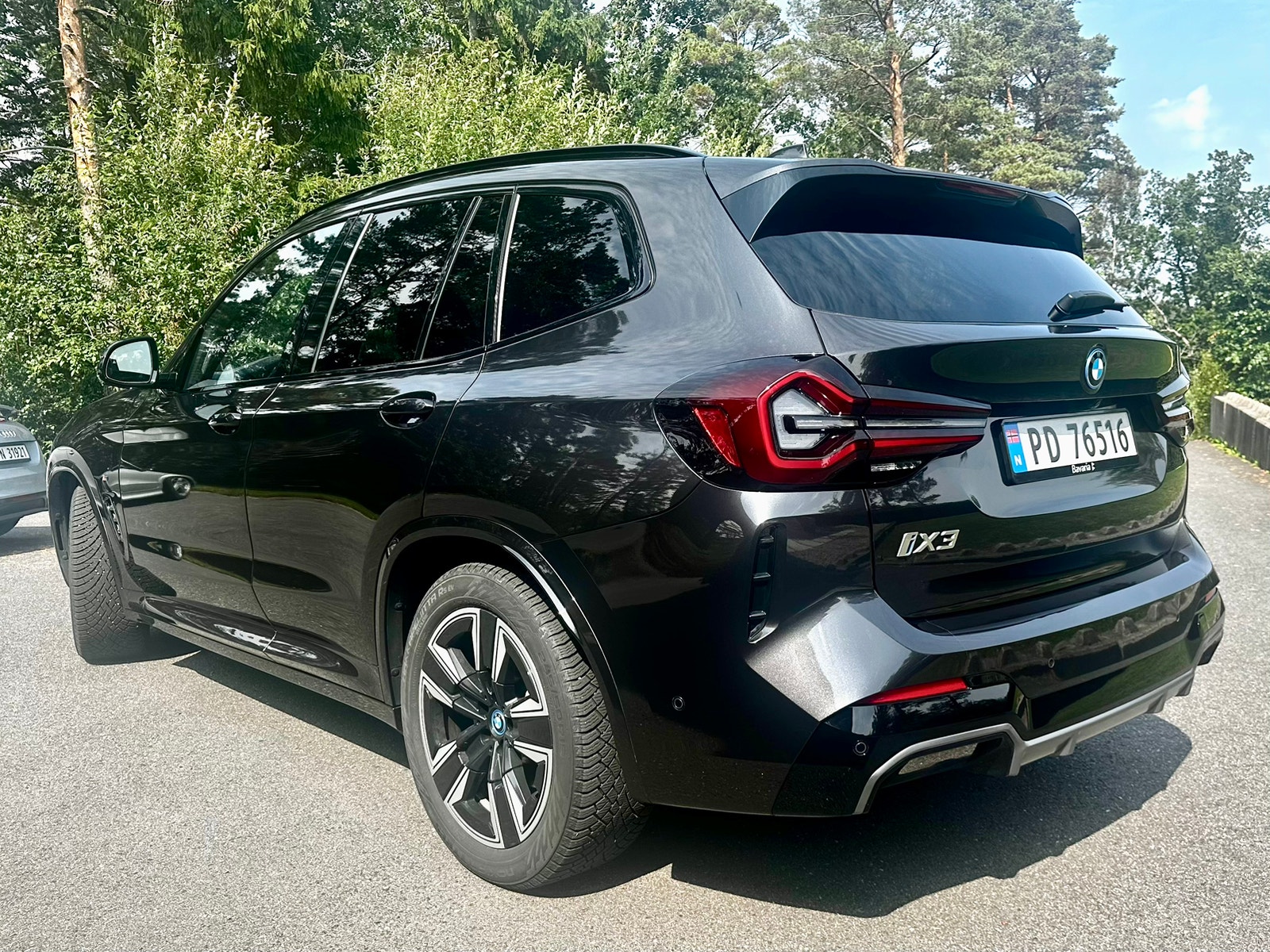 BMW iX3, 286ps, 2024