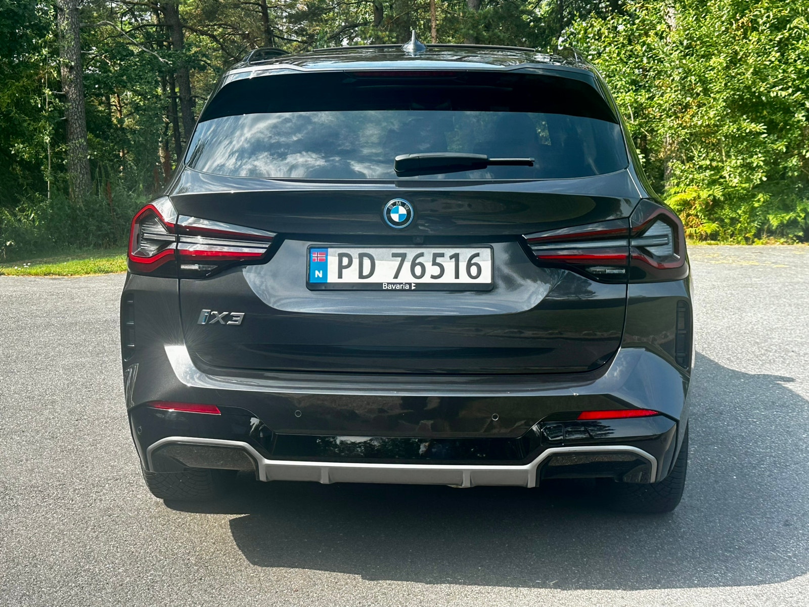 BMW iX3, 286ps, 2024