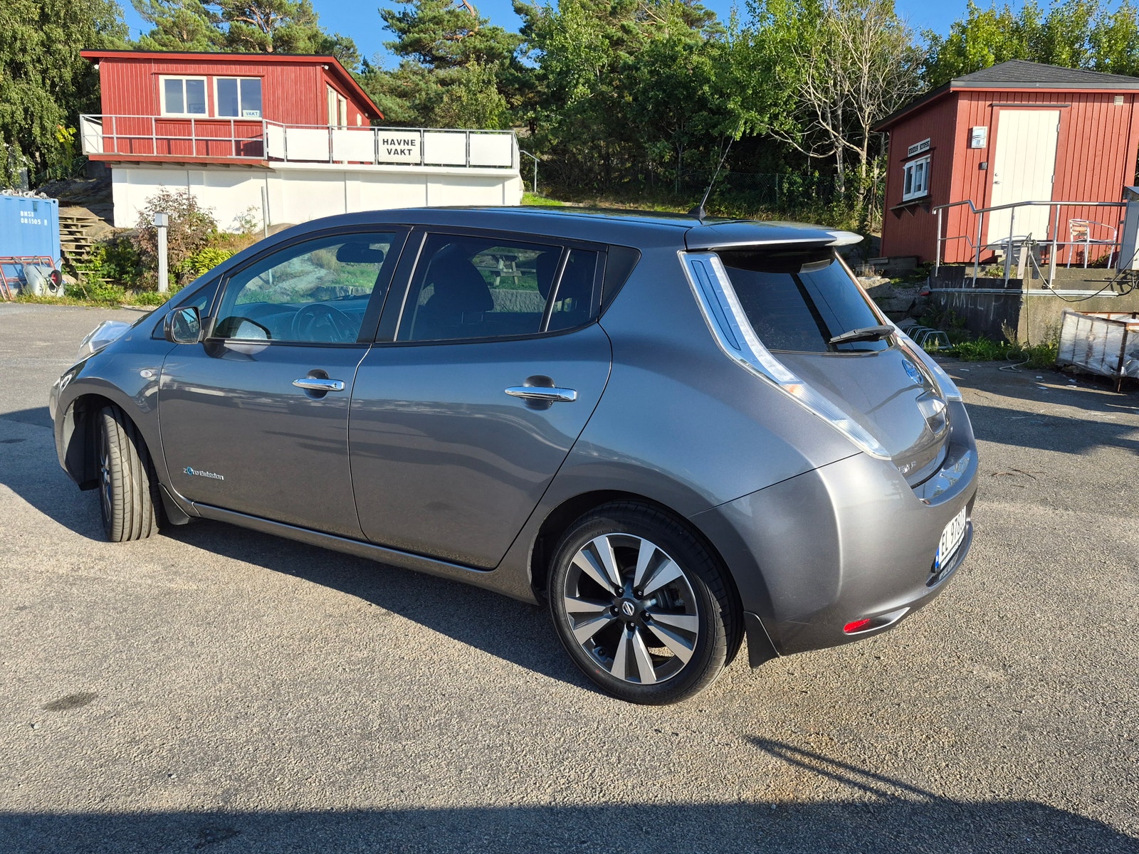 Nissan Leaf 30 kWh, 109hp, 2016