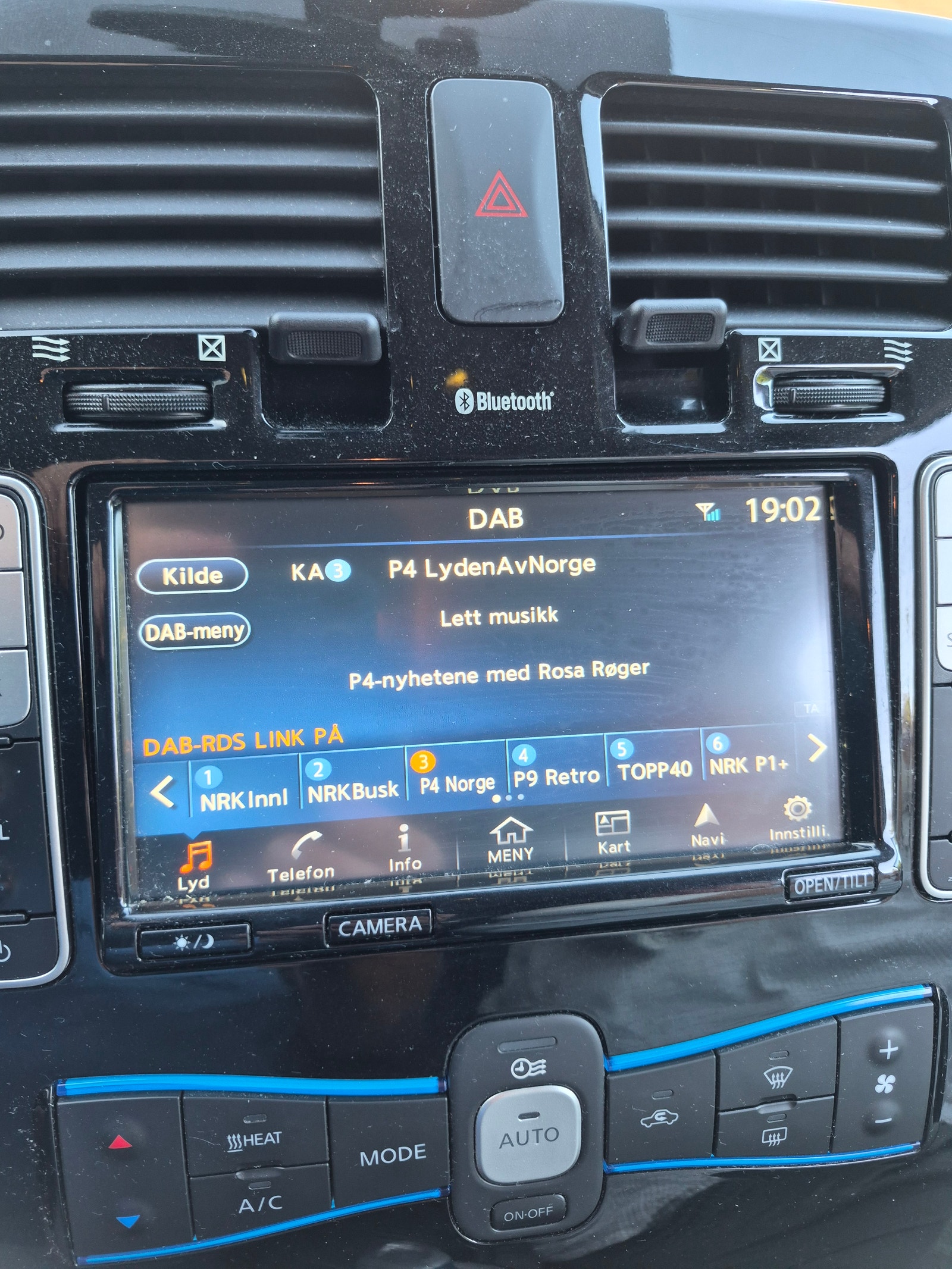 Nissan Leaf 30 kWh, 109hp, 2016