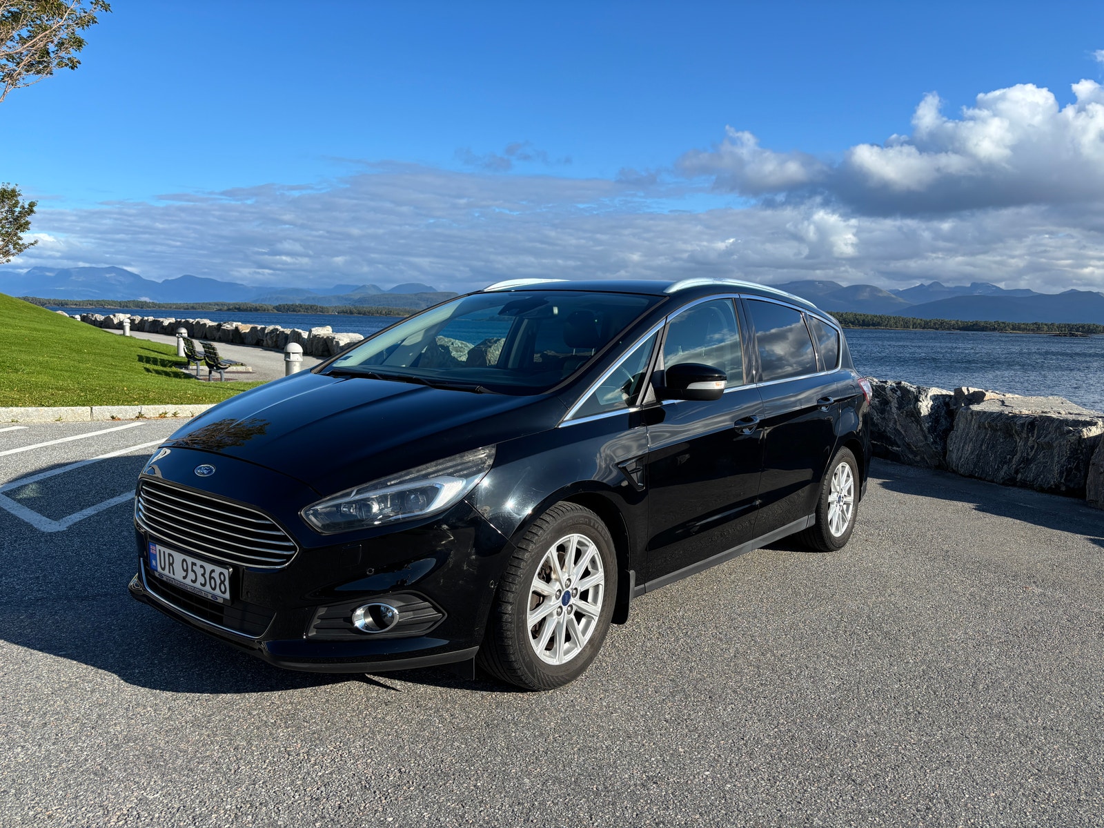 Ford S-MAX 2.0 TDCi Powershift, 6-trinn, 150hk, 2016