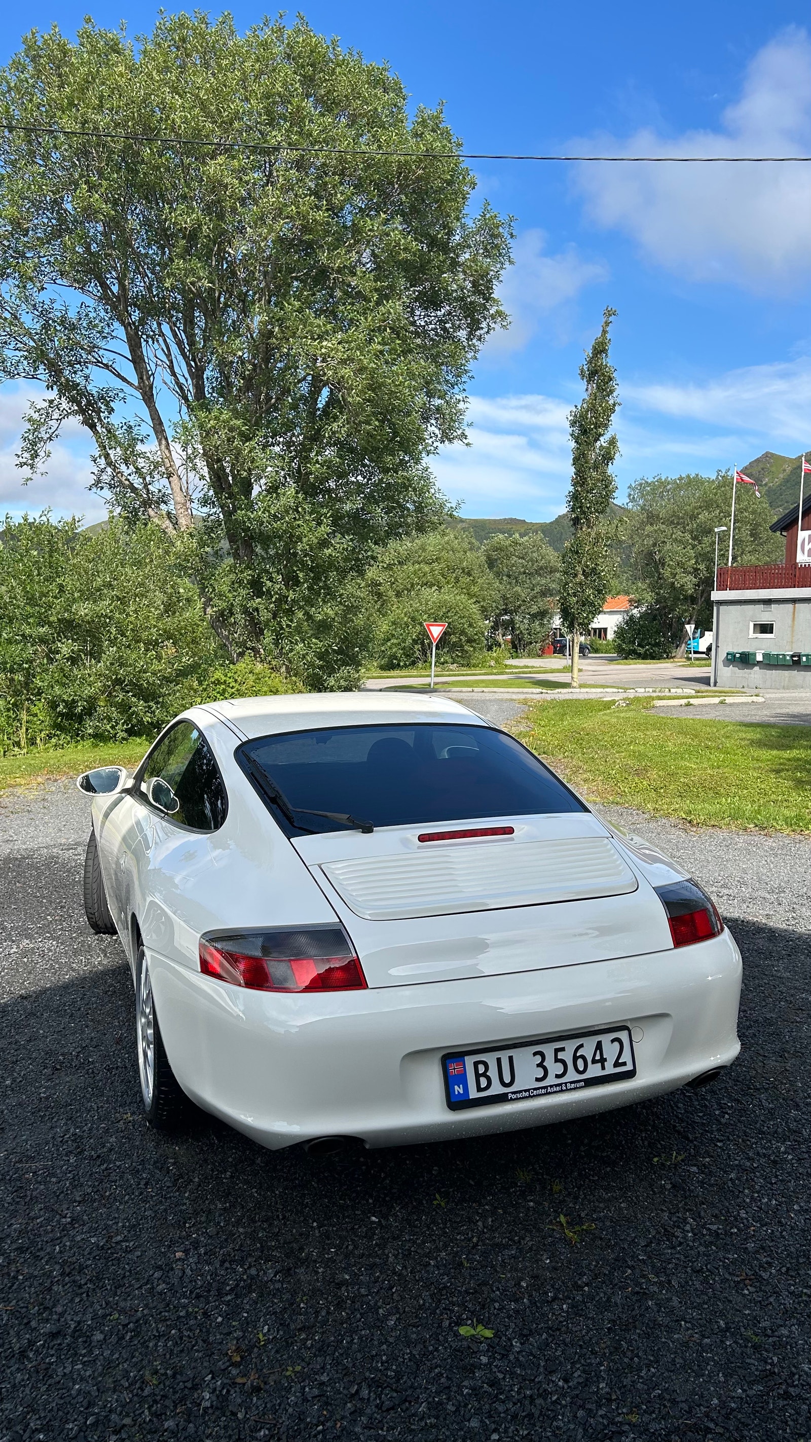 Porsche 911 Carrera TipTronic S, 5-trins, 300ps, 2000