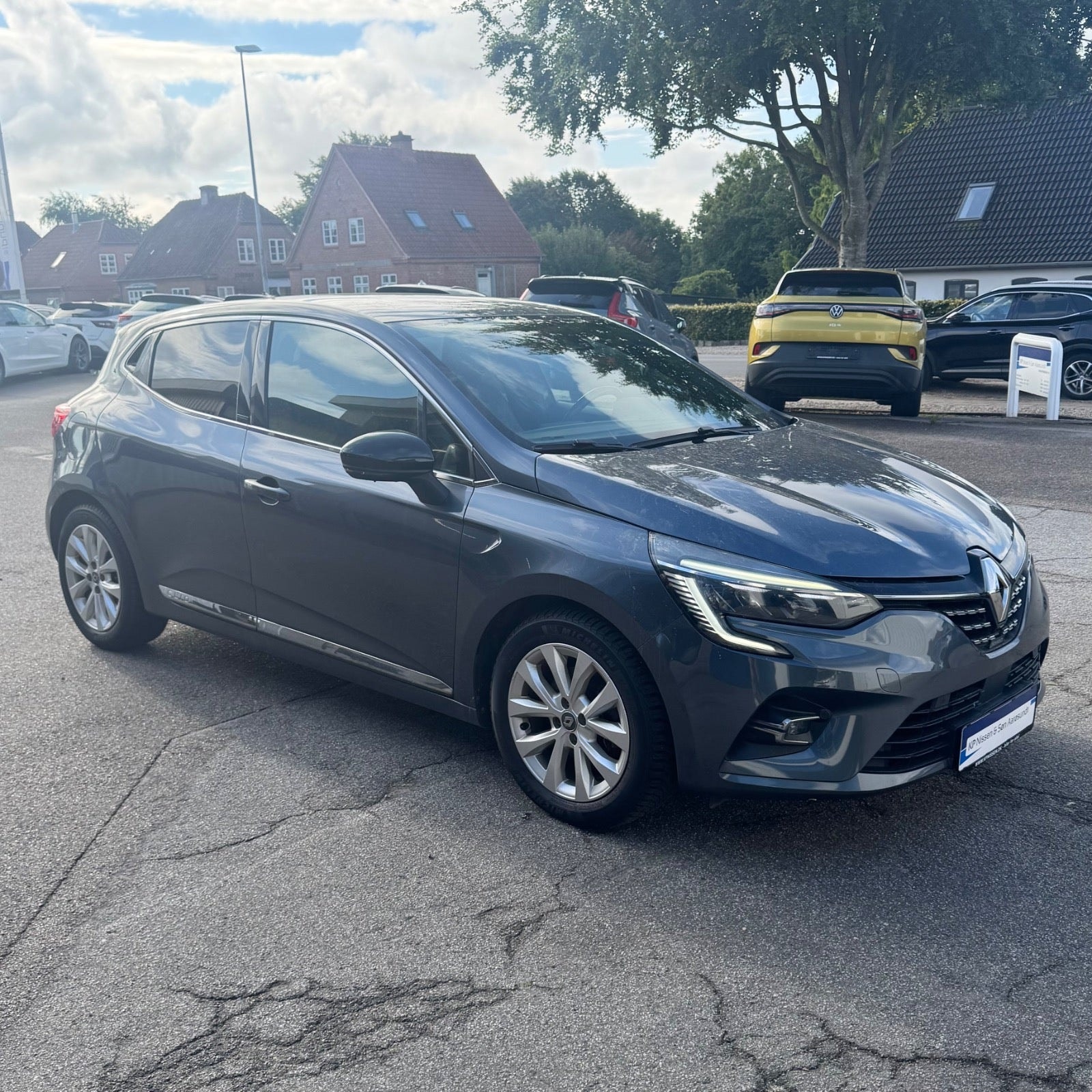 Renault Clio E-TECH 1.6 Hybrid MultiMode, 140ps, 2021
