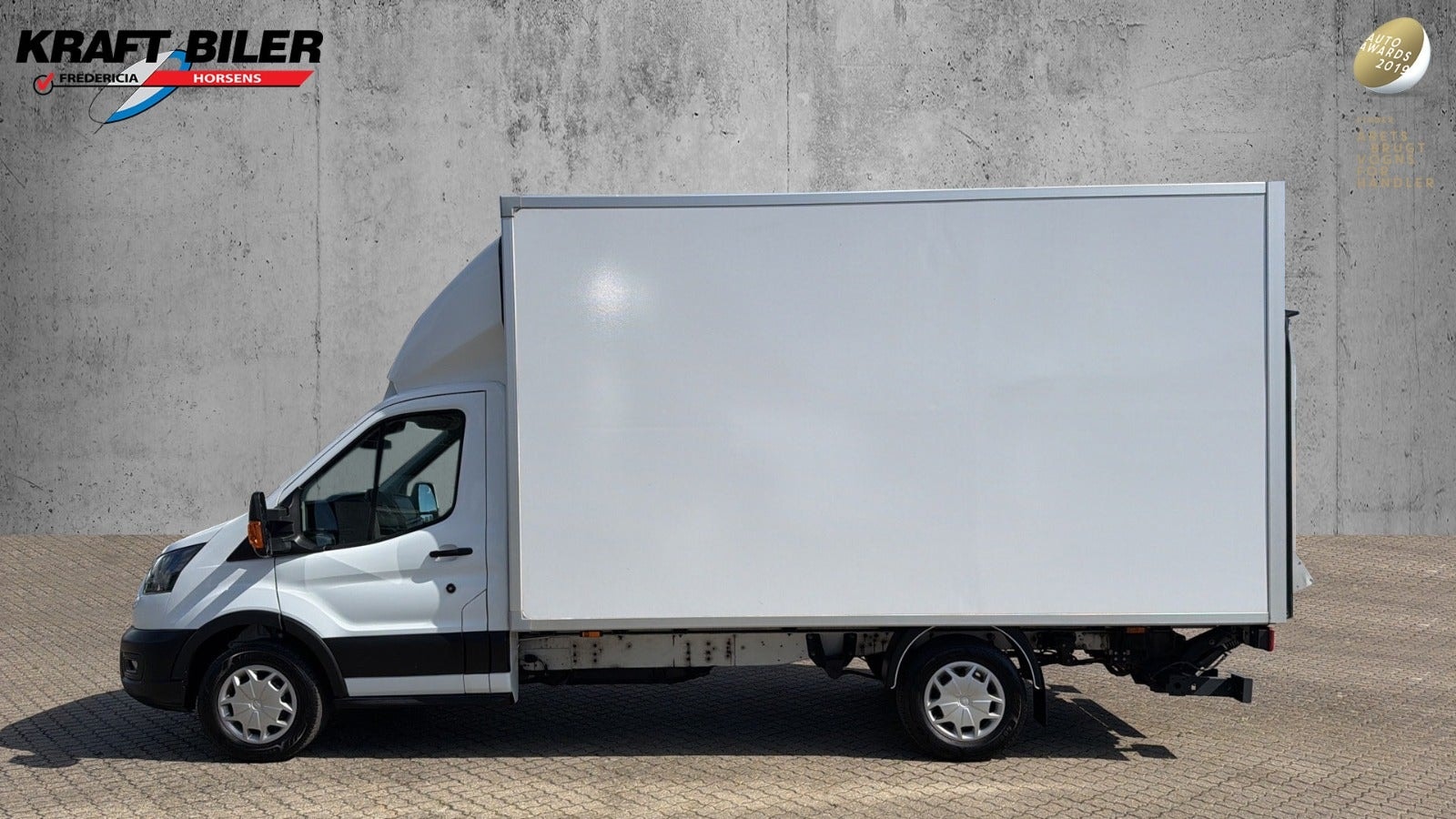 Ford Transit 350 Chassis Cab 2.0 EcoBlue SelectShift, 160hp, 2023