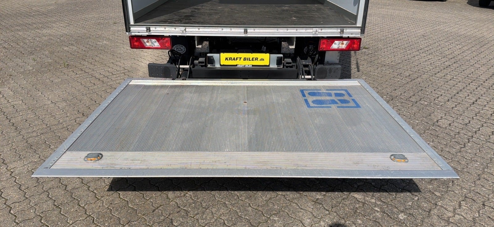 Ford Transit 350 Chassis Cab 2.0 EcoBlue SelectShift, 160hp, 2023