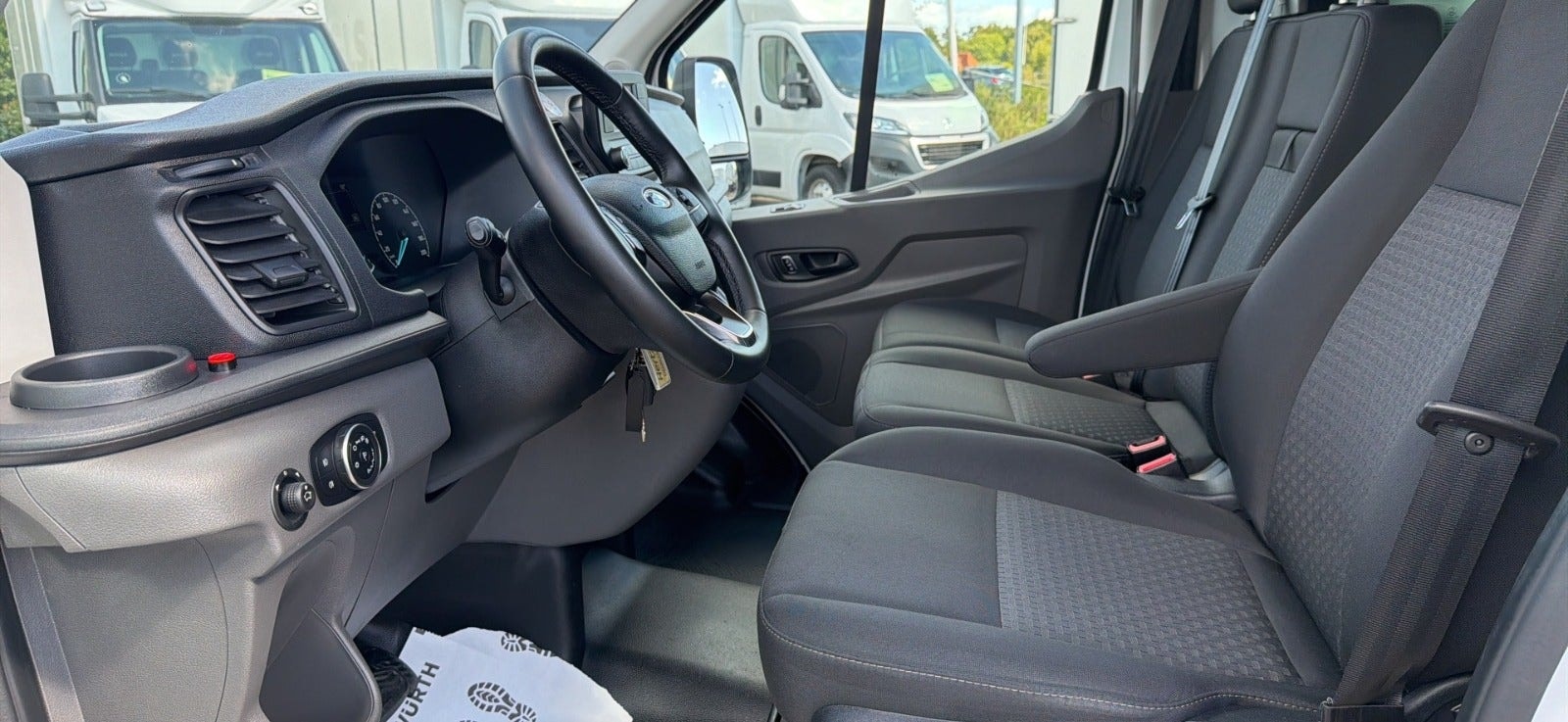 Ford Transit 350 Chassis Cab 2.0 EcoBlue SelectShift, 160hp, 2023