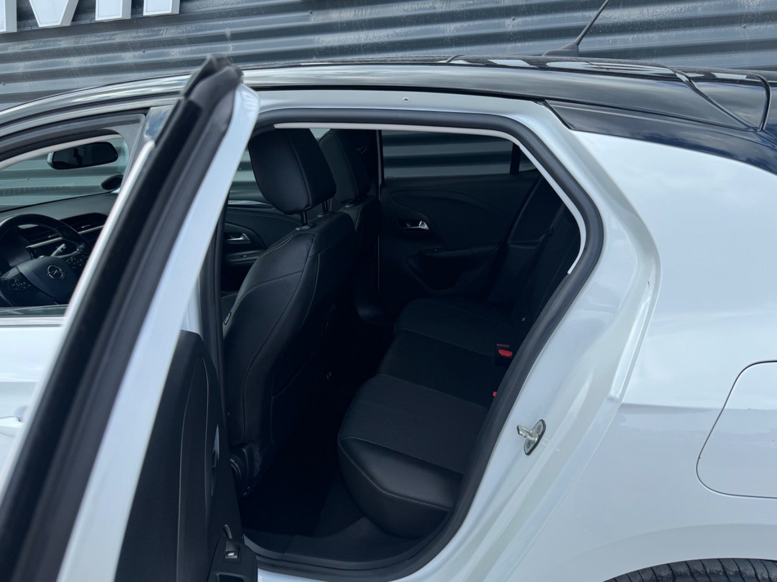 Opel Corsa-e, 136hp, 2021