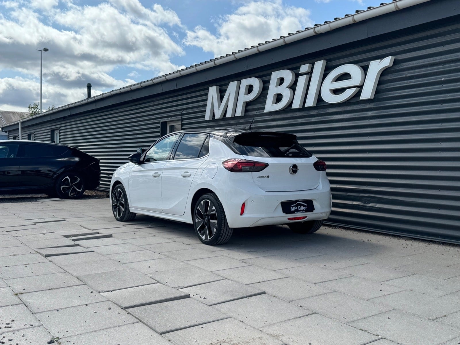 Opel Corsa-e, 136hp, 2021