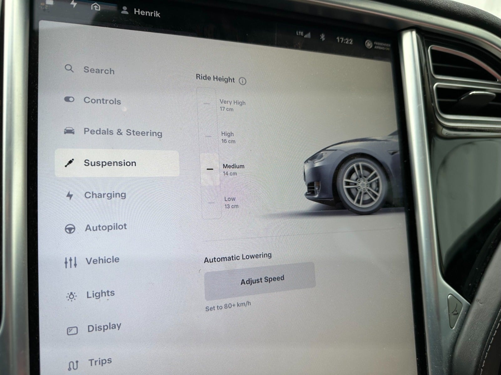 Tesla Model S 85D, 423hp, 2015