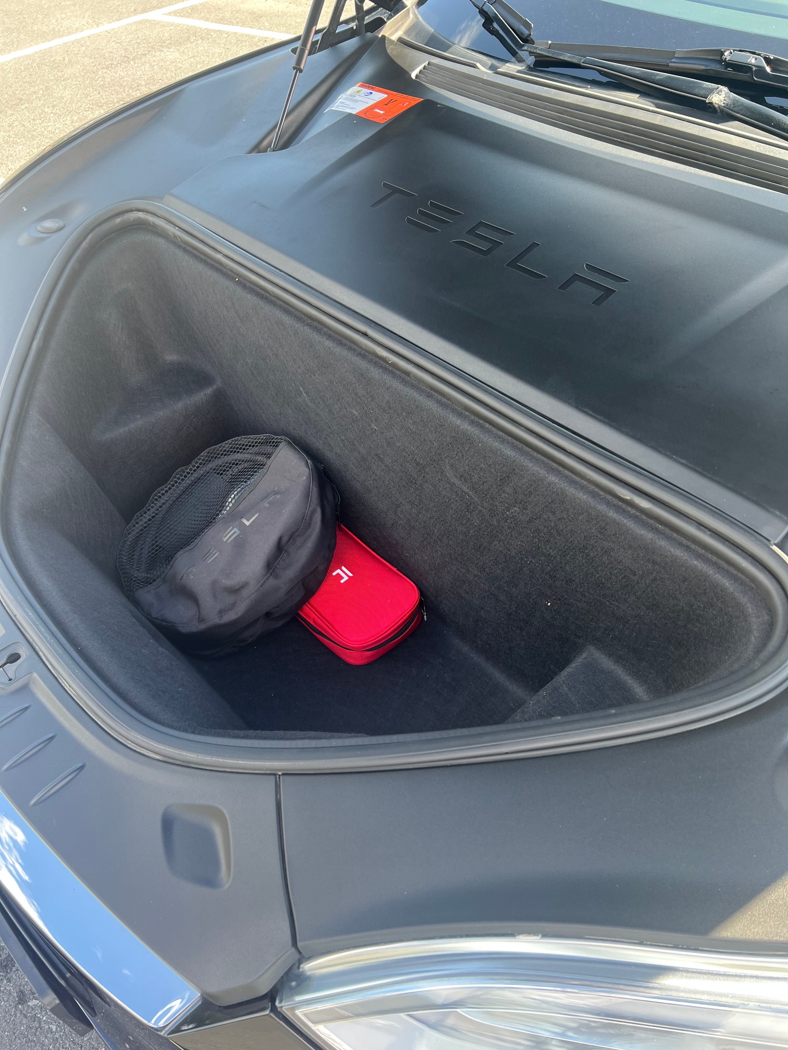 Tesla Model S 100D, 525ps, 2018