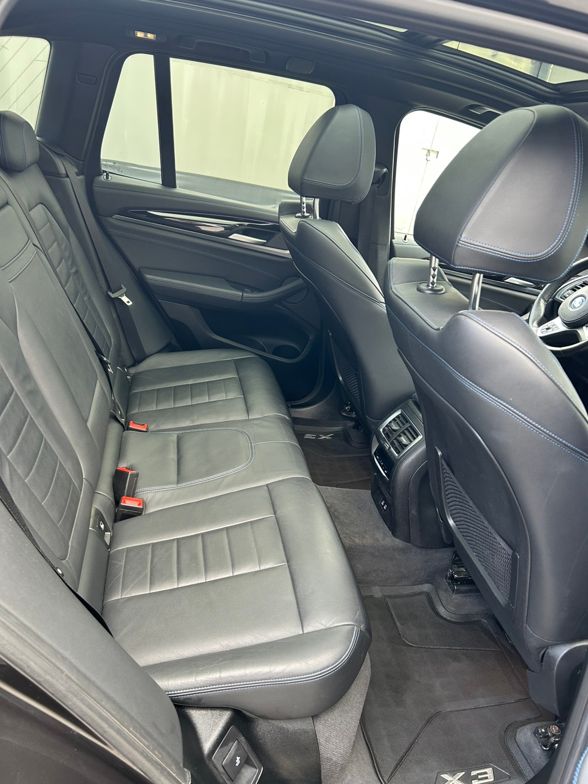 BMW iX3, 286ps, 2022