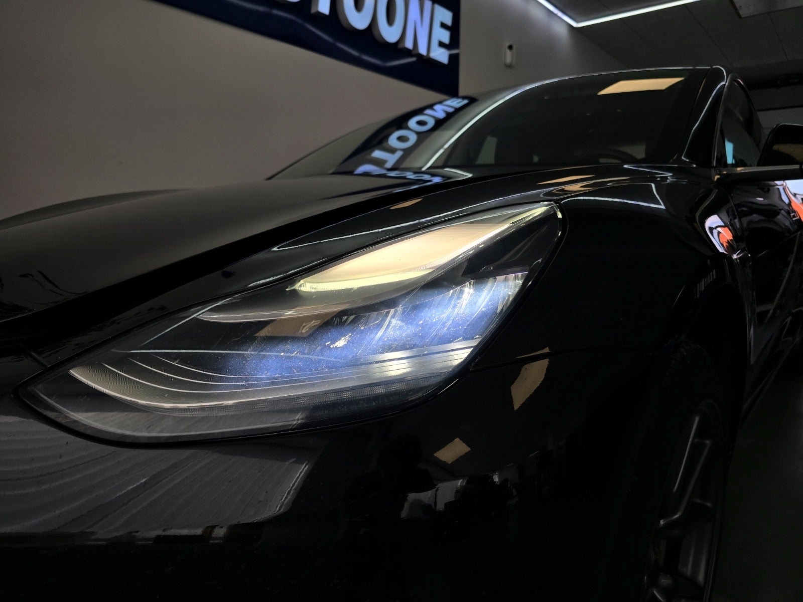 Tesla Model 3 Long Range AWD, 440ps, 2019