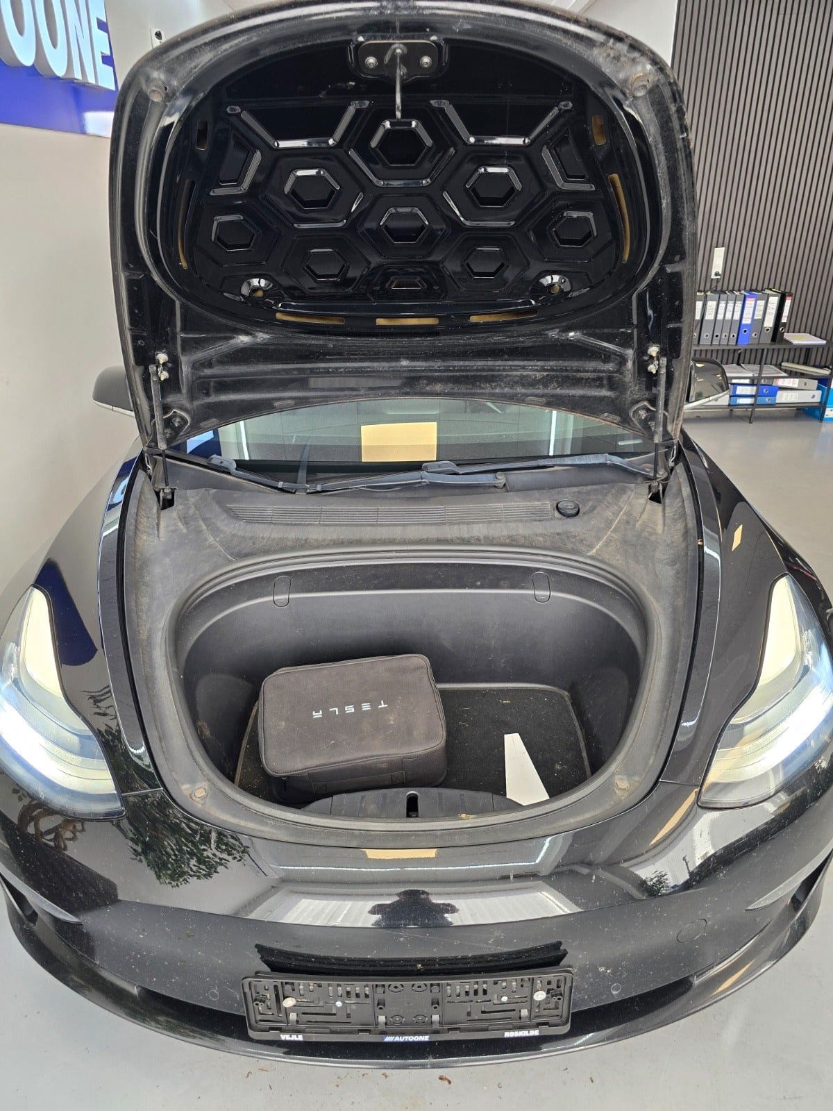 Tesla Model 3 Long Range AWD, 440ps, 2019