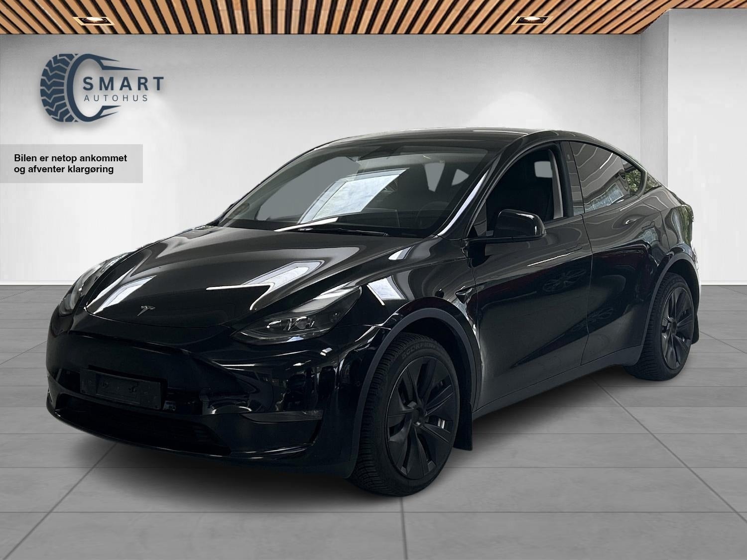 Tesla Model Y Long Range AWD, 514ps, 2022