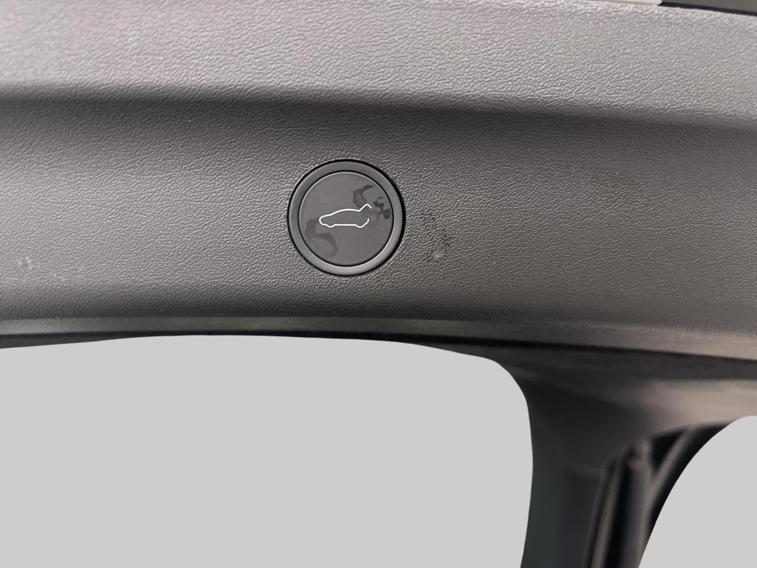 Tesla Model Y Long Range AWD, 514ps, 2022