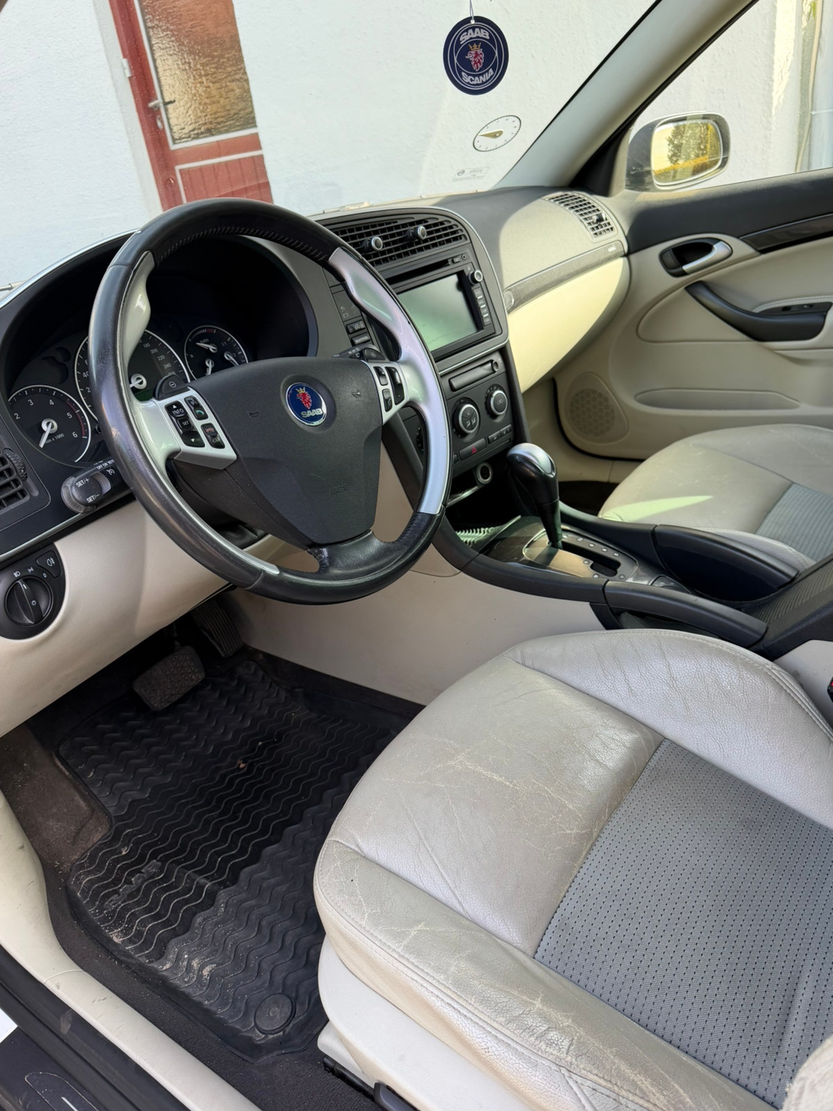 Saab 9-3X 1.9 TTiD Automatic, 6-trins, 180ps, 2010