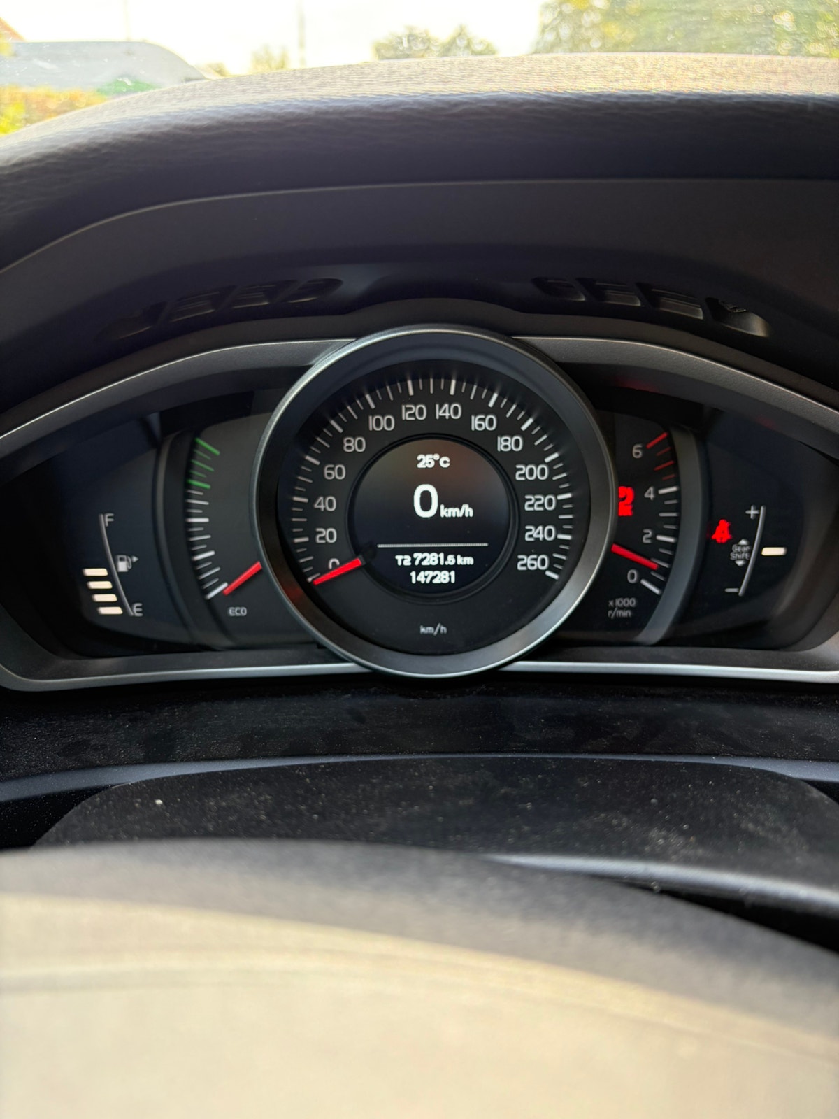 Volvo V40 D2 Manual, 6-trins, 120ps, 2017