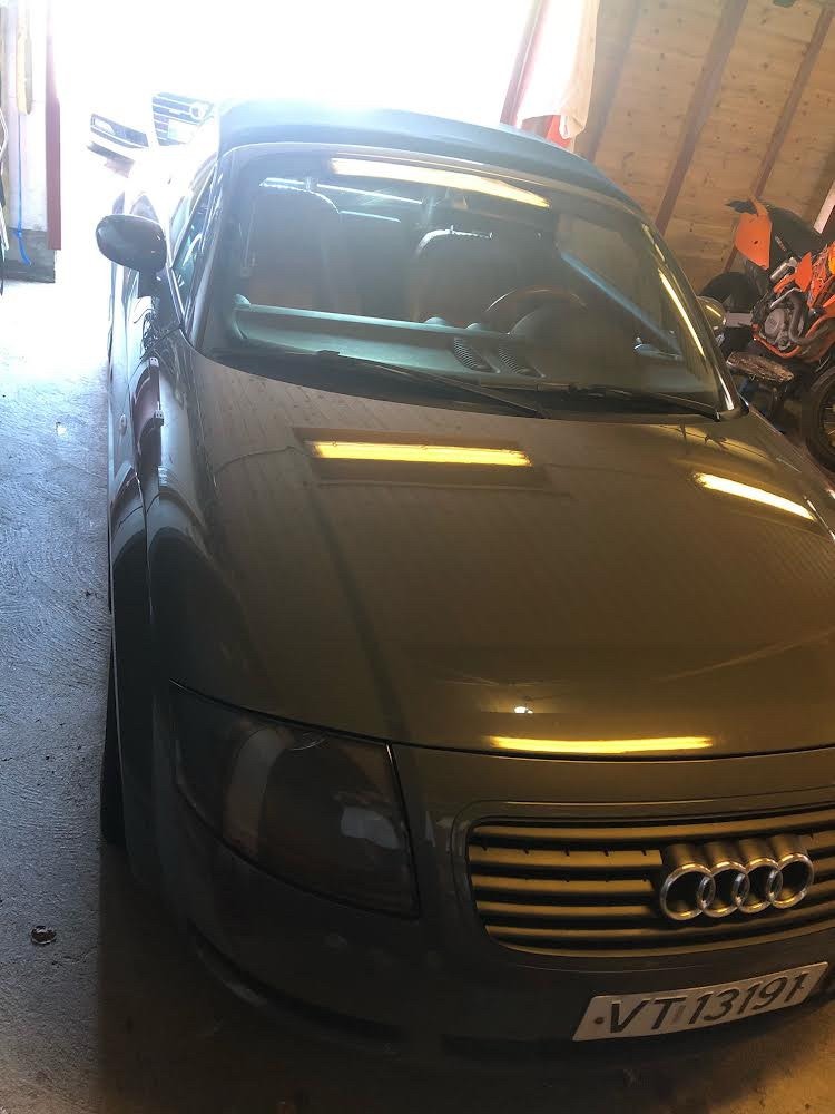 Audi TT Roadster 1.8 T Manual, 180hp, 2000