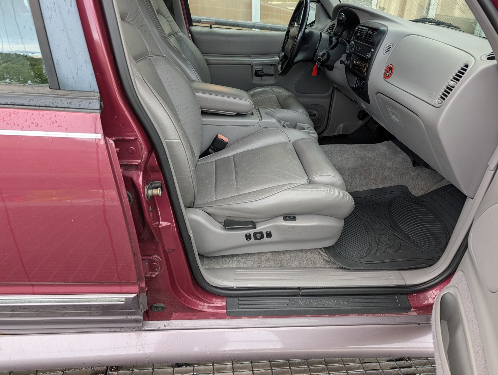 Ford Explorer 4.0 V6 OHV ControlTrac Automatic, 4-trinn, 156hk, 1996