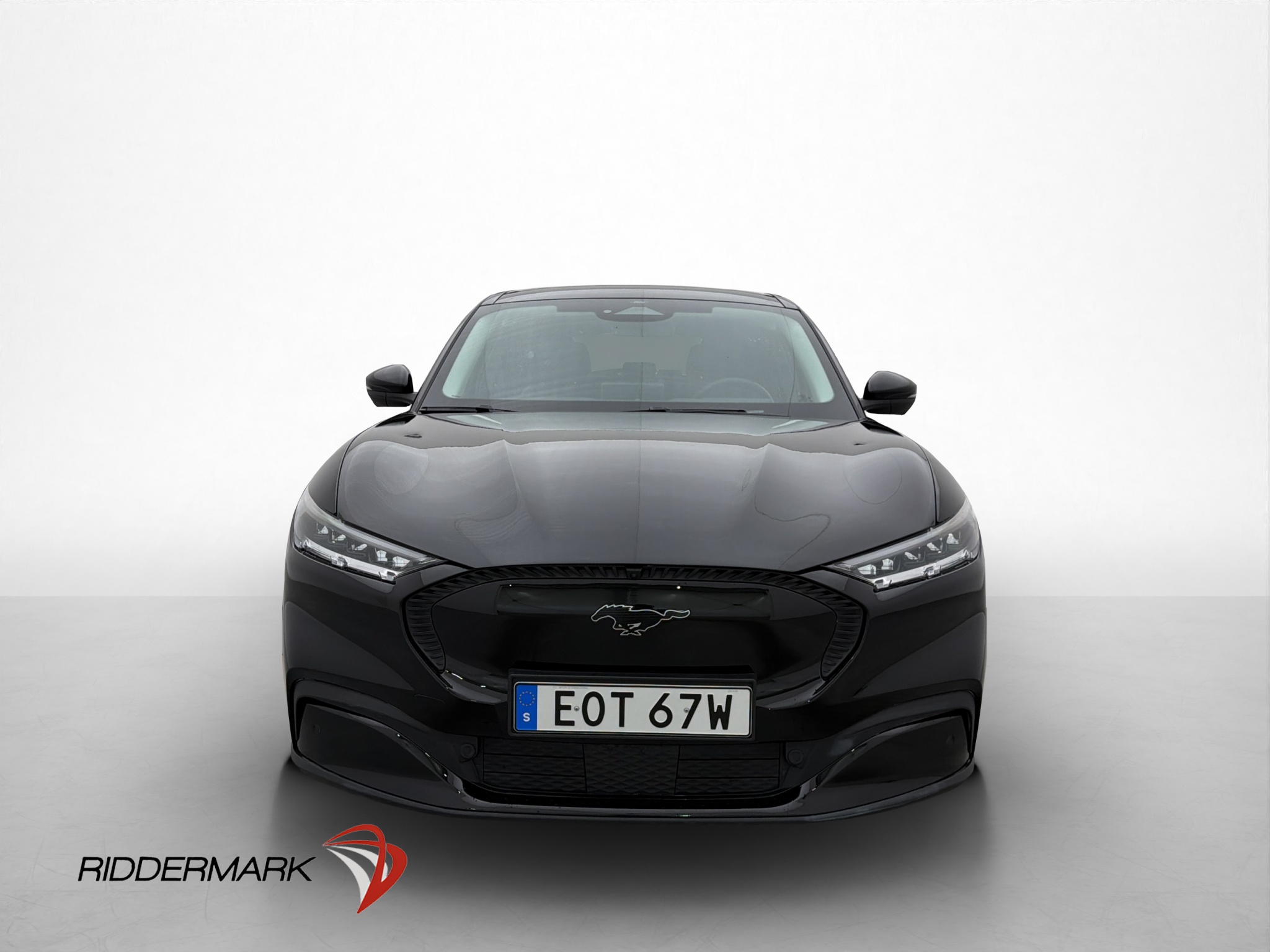 Ford Mustang Mach-E Long Range, 294ps, 2021