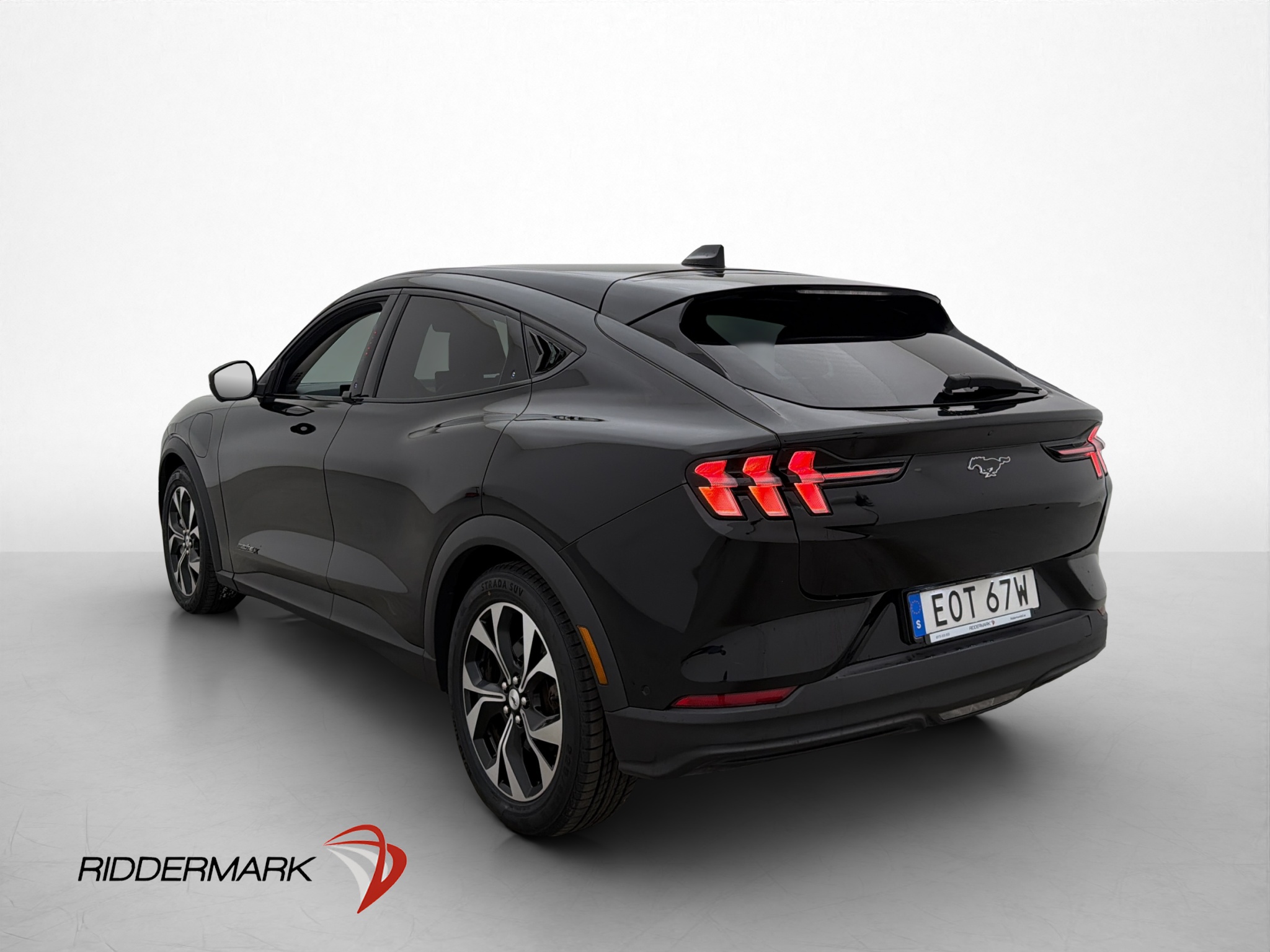 Ford Mustang Mach-E Long Range, 294ps, 2021