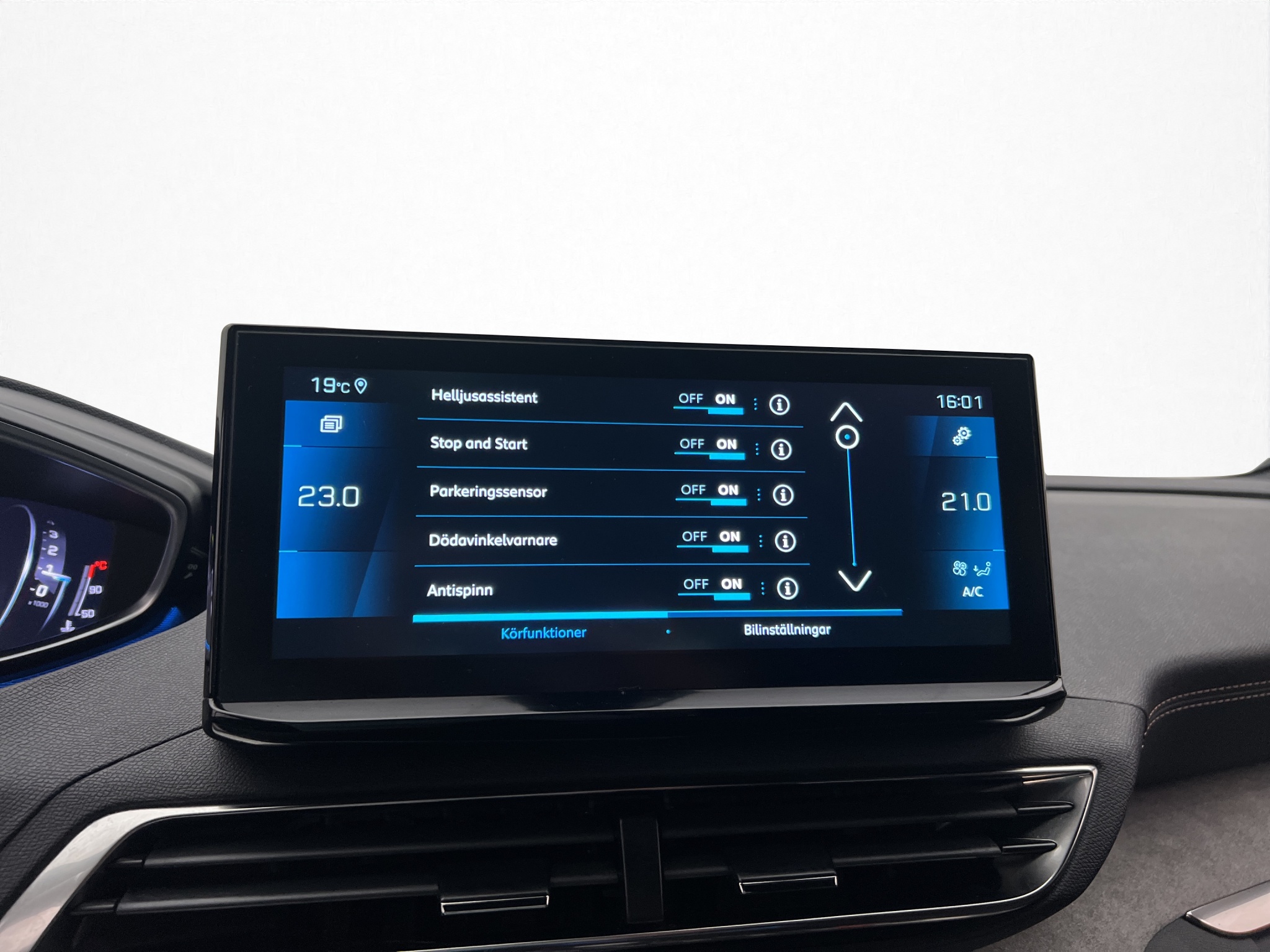 Peugeot 3008 1.2 PureTech 130 EAT, 8-trins, 131ps, 2023