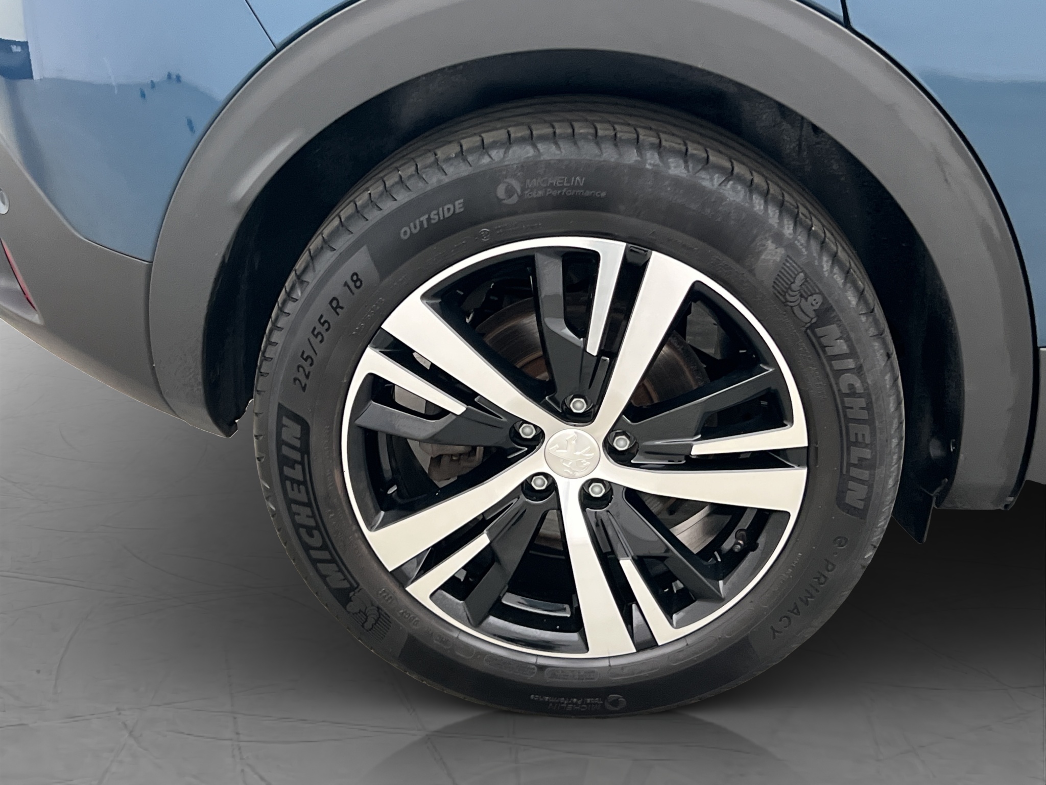Peugeot 3008 1.2 PureTech 130 EAT, 8-trins, 131ps, 2023