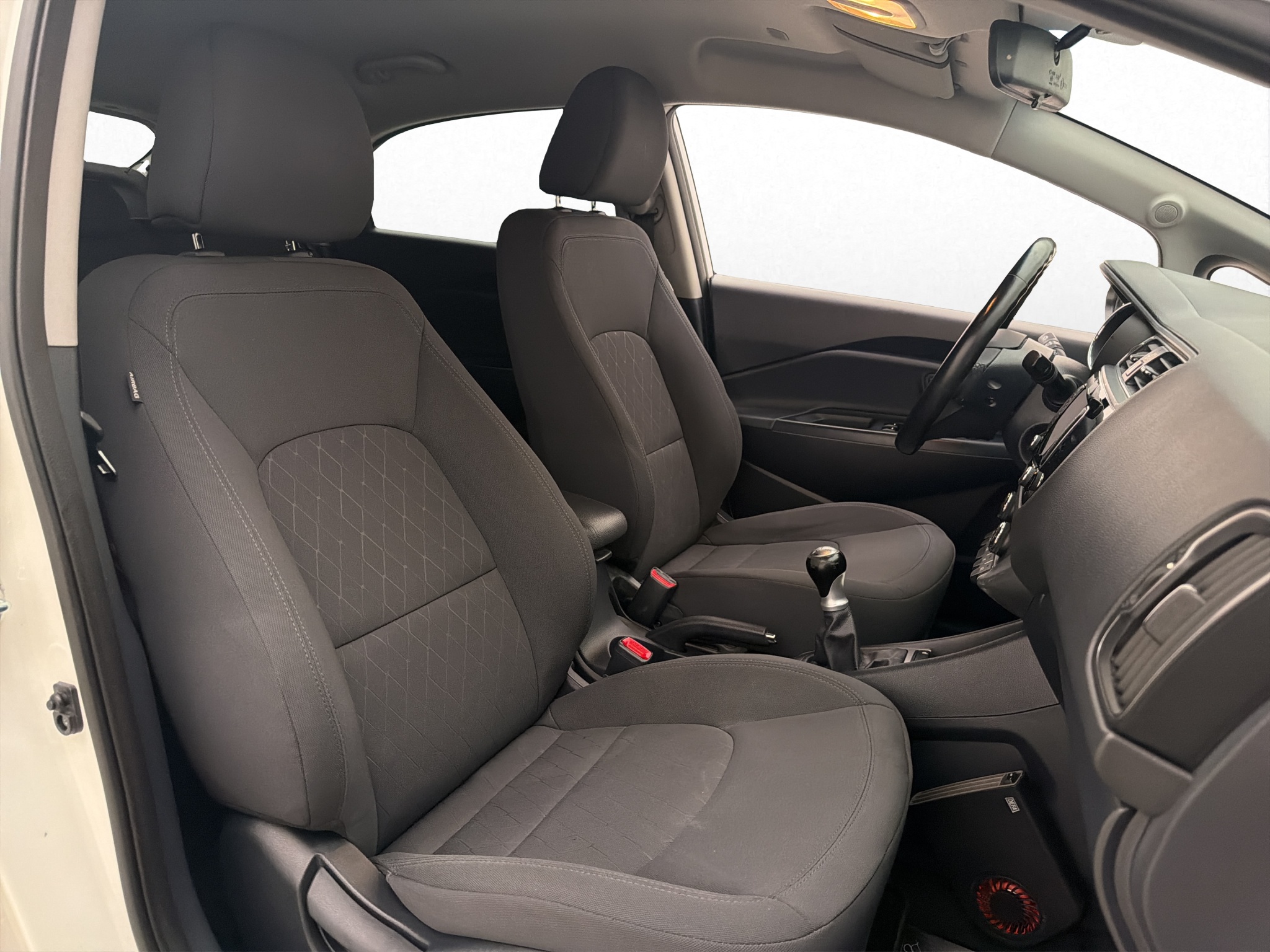 Kia Rio 5-door 1.2 CVVT Manual, 5-trins, 84ps, 2016