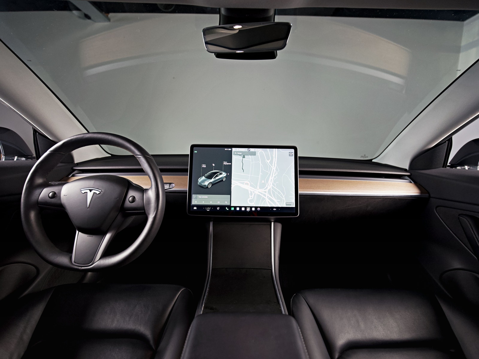 Tesla Model 3 Standard Range Plus, 325hk, 2020