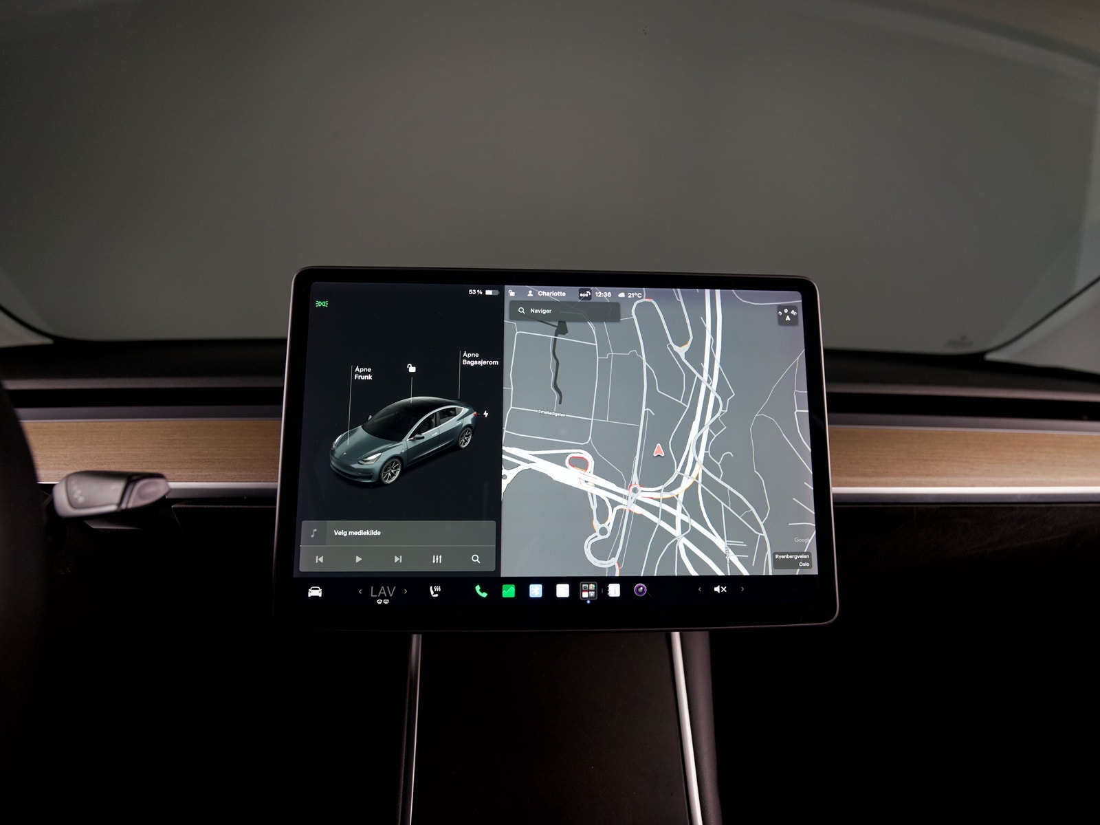 Tesla Model 3 Standard Range Plus, 325hk, 2020