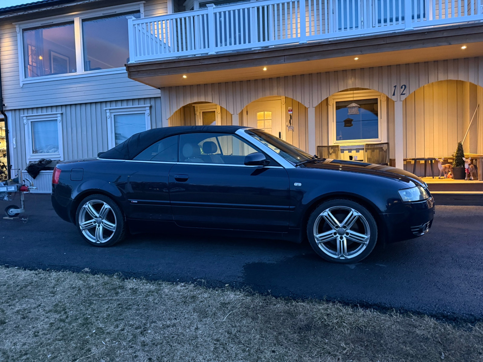 Audi A4 Cabriolet 2.4 V6 Manual, 5-trins, 170ps, 2003