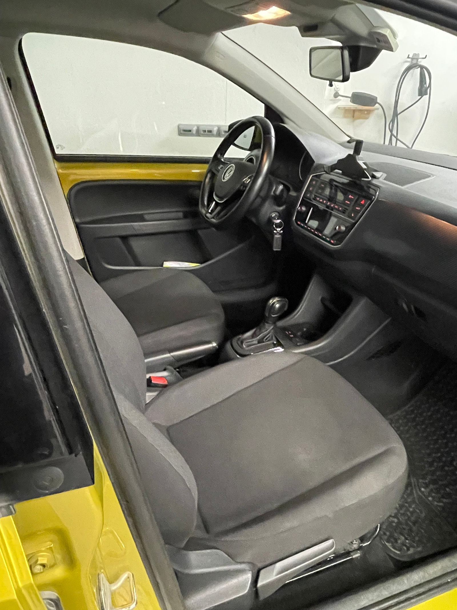 Volkswagen e-up!, 83ps, 2020
