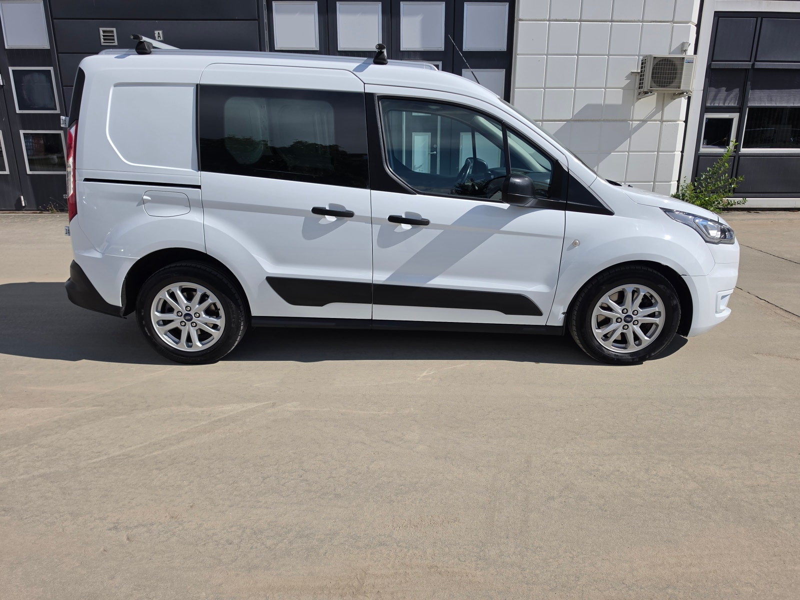 Ford Transit Connect 220 1.5 EcoBlue SelectShift, 120hp, 2020