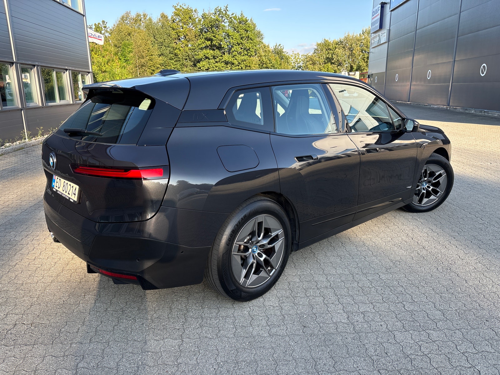 BMW iX xDrive40, 326ps, 2022