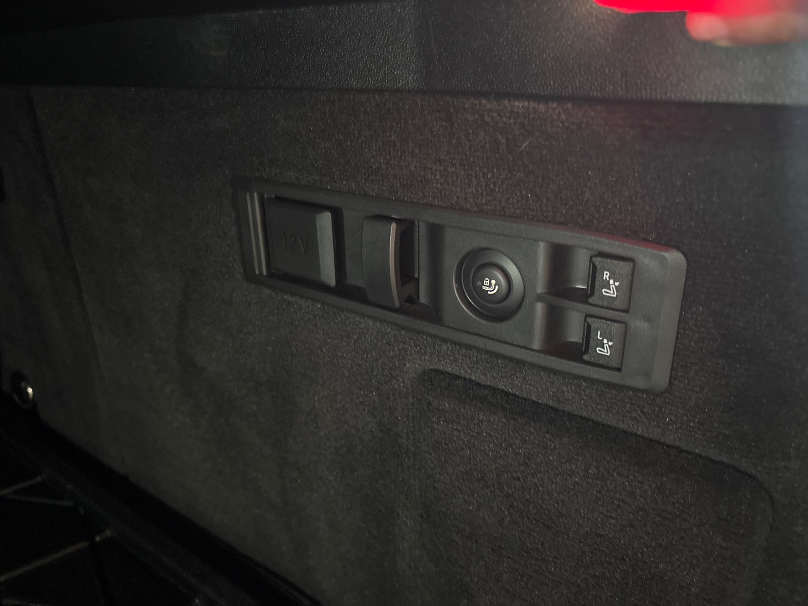 BMW iX xDrive40, 326ps, 2022