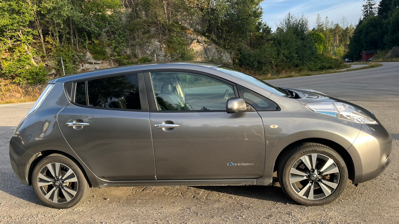Nissan Leaf 30 kWh, 109hp, 2017