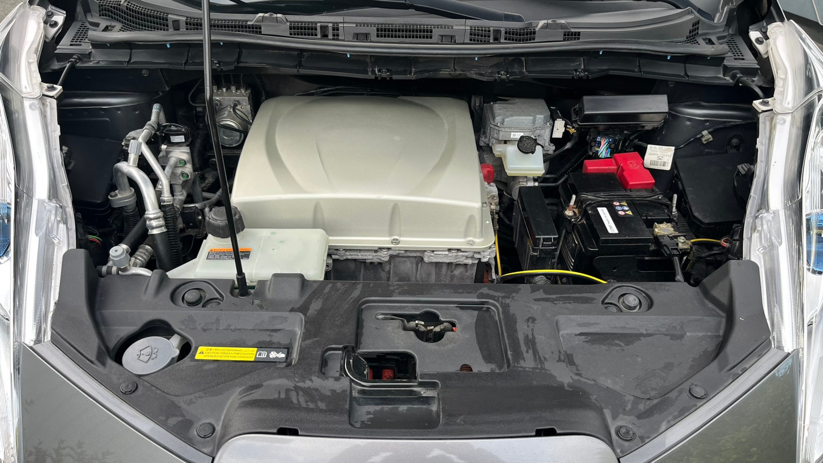 Nissan Leaf 30 kWh, 109hp, 2017