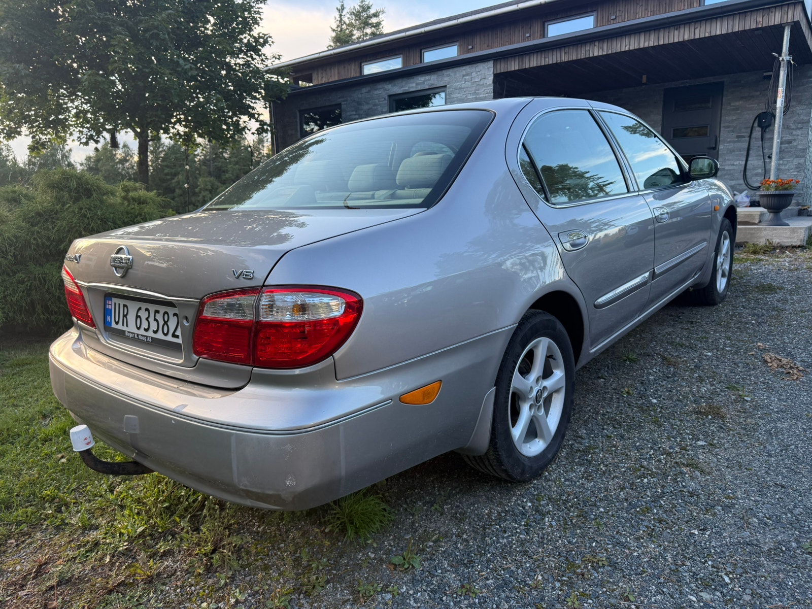 Nissan Maxima 2.0 V6 Automatic, 4-trins, 140ps, 2000