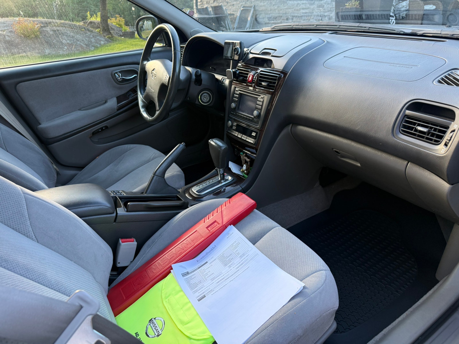 Nissan Maxima 2.0 V6 Automatic, 4-trins, 140ps, 2000